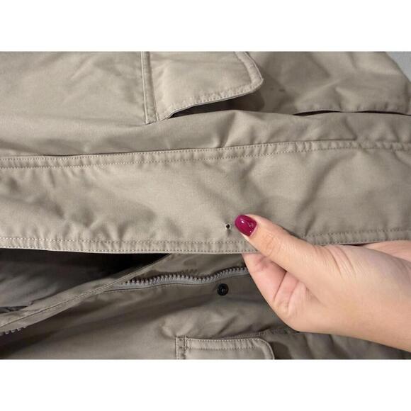 Cabela's Premier Northern Goose Down Puffer Vest, Men's Large, Regular - Picture 6 of 8